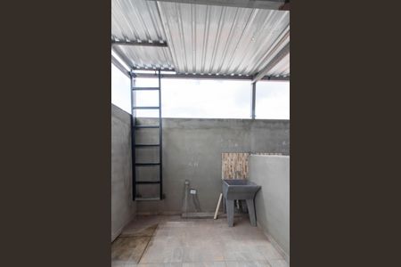 Casa para alugar com 50m², 1 quarto e sem vagaÁrea de Serviço 