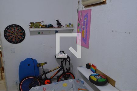 Quarto de apartamento para alugar com 2 quartos, 45m² em Anil, Rio de Janeiro