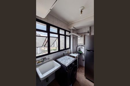 Apartamento para alugar com 215m², 3 quartos e 4 vagasÁrea de Serviço