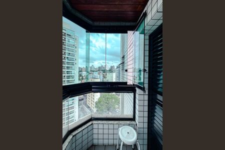 Apartamento para alugar com 215m², 3 quartos e 4 vagasVaranda do Quarto 2