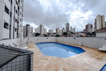 Apartamento para alugar com 215m², 3 quartos e 4 vagasÁrea comum - Piscina
