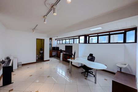 Apartamento para alugar com 215m², 3 quartos e 4 vagasSala (Piso Superior)