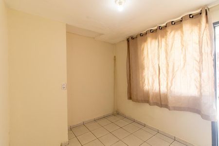 Sala de casa para alugar com 1 quarto, 35m² em Sítio Cercado, Curitiba