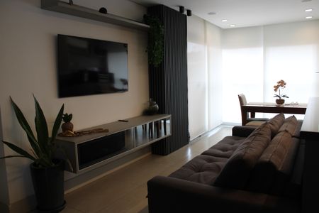 Apartamento à venda com 2 quartos, 73m² em Vila Dom Pedro I, São Paulo