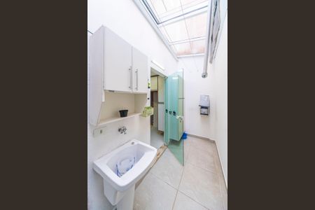 Apartamento para alugar com 57m², 2 quartos e 1 vagaÁrea de Serviço