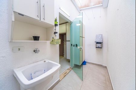 Apartamento para alugar com 57m², 2 quartos e 1 vagaÁrea de Serviço