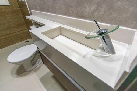 Apartamento para alugar com 57m², 2 quartos e 1 vagaBanheiro Social