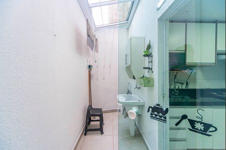 Apartamento para alugar com 57m², 2 quartos e 1 vagaÁrea de Serviço