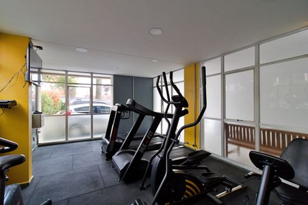 Apartamento à venda com 75m², 3 quartos e 1 vaga Apartamento à venda com 75m², 3 quartos e 1 vagaAcademia