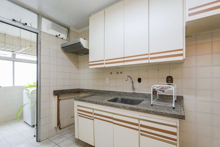 Apartamento à venda com 75m², 3 quartos e 1 vaga Apartamento à venda com 75m², 3 quartos e 1 vagaCozinha