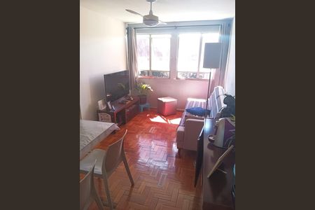Sala de apartamento para alugar com 2 quartos, 60m² em Fátima, Niterói