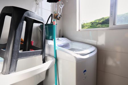 Apartamento à venda com 56m², 2 quartos e 2 vagasCozinha e Área de Serviço