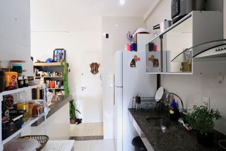 Apartamento à venda com 56m², 2 quartos e 2 vagasCozinha e Área de Serviço