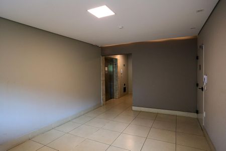 Apartamento à venda com 56m², 2 quartos e 2 vagasHall