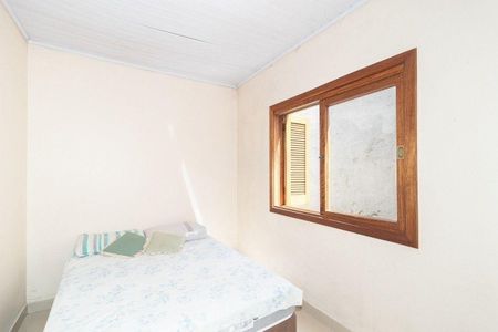 Casa à venda com 129m², 4 quartos e 1 vaga