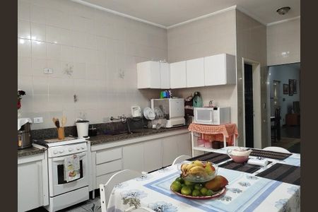 Casa para alugar com 300m², 4 quartos e 3 vagasCozinha