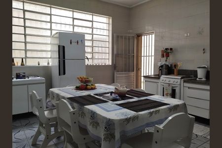 Casa para alugar com 300m², 4 quartos e 3 vagasCozinha
