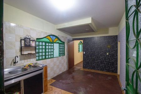 Casa para alugar com 3 quartos, 150m² em Qnf 14, Brasília