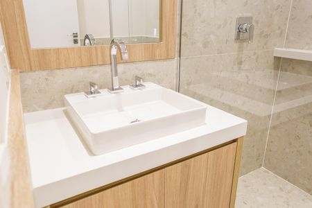 Apartamento à venda com 82m², 3 quartos e 1 vaga Apartamento à venda com 82m², 3 quartos e 1 vagaBanheiro Social