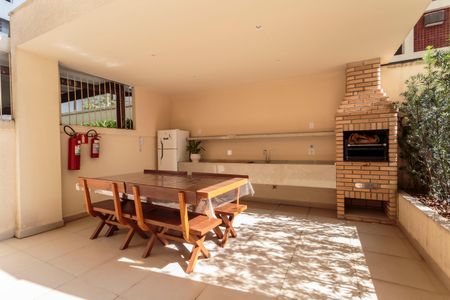 Apartamento à venda com 82m², 3 quartos e 1 vaga Apartamento à venda com 82m², 3 quartos e 1 vagaÁrea comum - Churrasqueira