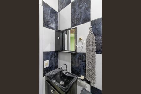 Casa para alugar com 50m², 2 quartos e sem vaga Casa para alugar com 50m², 2 quartos e sem vagaBanheiro