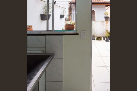 Casa à venda com 130m², 3 quartos e 2 vagasÁrea de Serviço