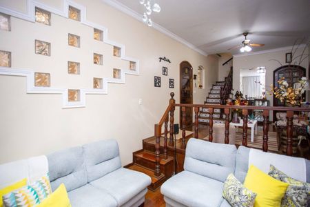 Sala de TV de casa à venda com 3 quartos, 130m² em Centro, Diadema