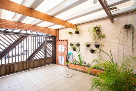 Casa à venda com 130m², 3 quartos e 2 vagasGaragem