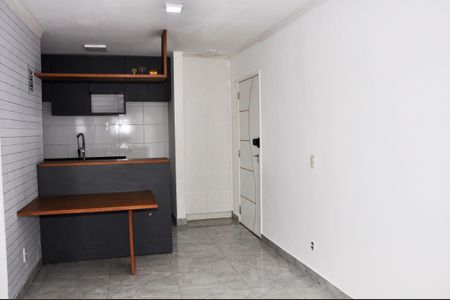 Apartamento para alugar com 49m², 2 quartos e 1 vaga Apartamento para alugar com 49m², 2 quartos e 1 vagaDetalhe - Sala e Sala de Jantar