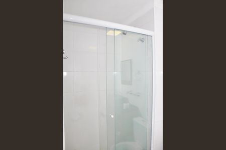 Apartamento para alugar com 49m², 2 quartos e 1 vaga Apartamento para alugar com 49m², 2 quartos e 1 vagaDetalhe - Banheiro Social