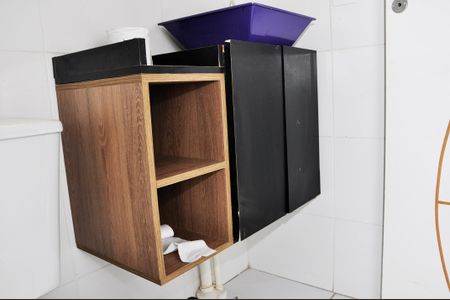 Apartamento para alugar com 49m², 2 quartos e 1 vaga Apartamento para alugar com 49m², 2 quartos e 1 vagaDetalhe - Banheiro Social