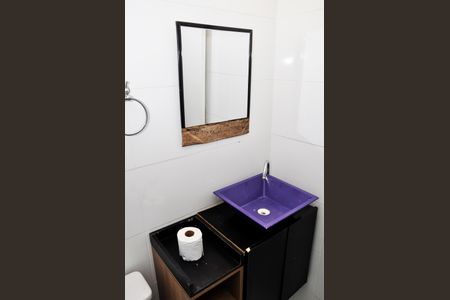 Apartamento para alugar com 49m², 2 quartos e 1 vaga Apartamento para alugar com 49m², 2 quartos e 1 vagaDetalhe - Banheiro Social