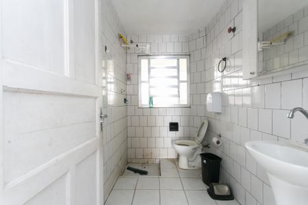 Casa para alugar com 180m², 2 quartos e 1 vagaBanheiro 