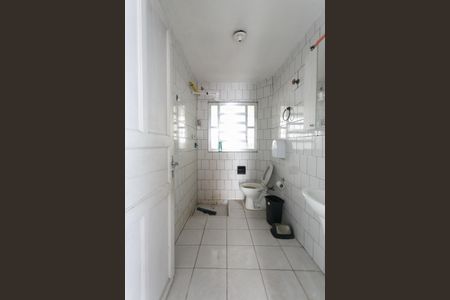 Casa para alugar com 180m², 2 quartos e 1 vagaBanheiro 