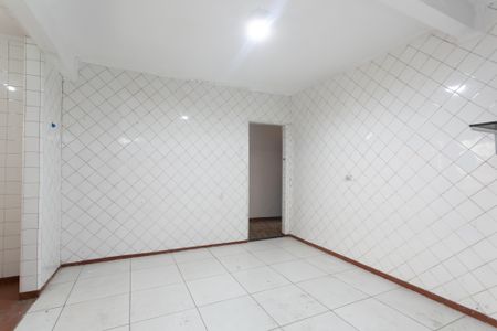 Casa para alugar com 180m², 2 quartos e 1 vagaCozinha 