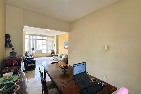 Apartamento à venda com 150m², 3 quartos e 1 vaga