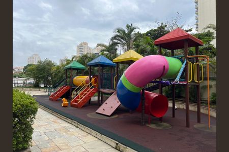 Apartamento à venda com 73m², 3 quartos e 1 vaga Apartamento à venda com 73m², 3 quartos e 1 vagaÁrea comum - Playground