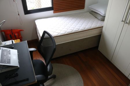 Apartamento à venda com 73m², 3 quartos e 1 vagaQuarto 2