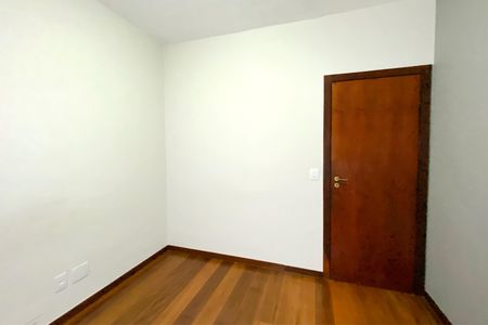 Apartamento à venda com 78m², 3 quartos e 2 vagasQuarto 2