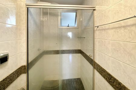 Apartamento à venda com 78m², 3 quartos e 2 vagasBanheiro