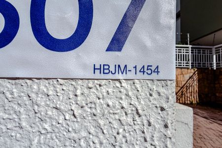 Apartamento à venda com 37m², 1 quarto e 1 vaga Apartamento à venda com 37m², 1 quarto e 1 vagaHBJM-1454