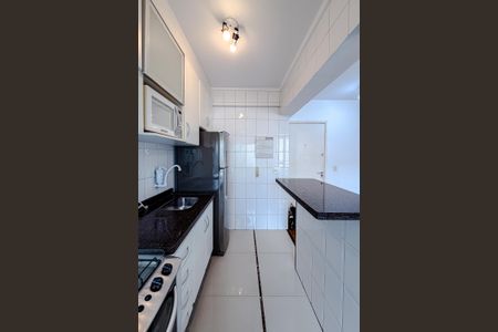 Apartamento à venda com 37m², 1 quarto e 1 vaga Apartamento à venda com 37m², 1 quarto e 1 vagaCozinha