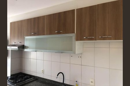 Apartamento para alugar com 60m², 2 quartos e 1 vagaCOZINHA