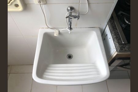 Apartamento para alugar com 60m², 2 quartos e 1 vagaÁREA DE SERVIÇO