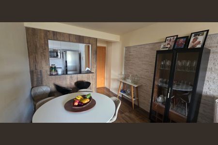 Sala de apartamento à venda com 2 quartos, 69m² em Nova Suíça, Belo Horizonte