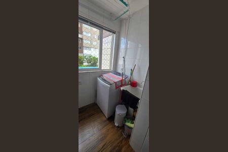 Apartamento à venda com 69m², 2 quartos e 2 vagasÁrea de serviço