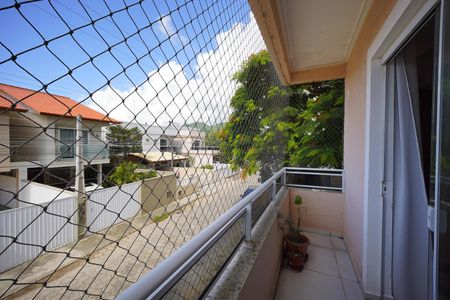 Apartamento para alugar com 70m², 2 quartos e 1 vagaSuite - Varanda