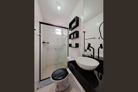 Banheiro de kitnet/studio para alugar com 1 quarto, 35m² em Santana, São Paulo