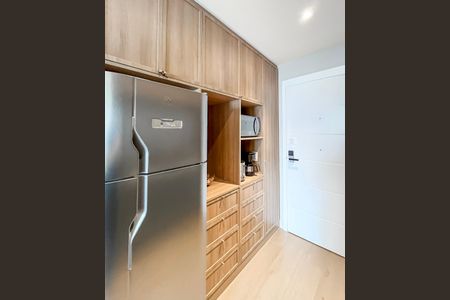 Cozinha de apartamento à venda com 1 quarto, 34m² em Vila Gumercindo, São Paulo