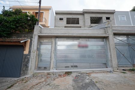 Casa à venda com 204m², 3 quartos e 4 vagasFachada